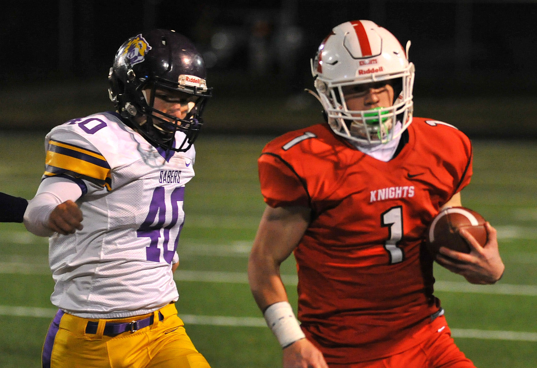 102320-qc-spt-dewitt-assum fball-188